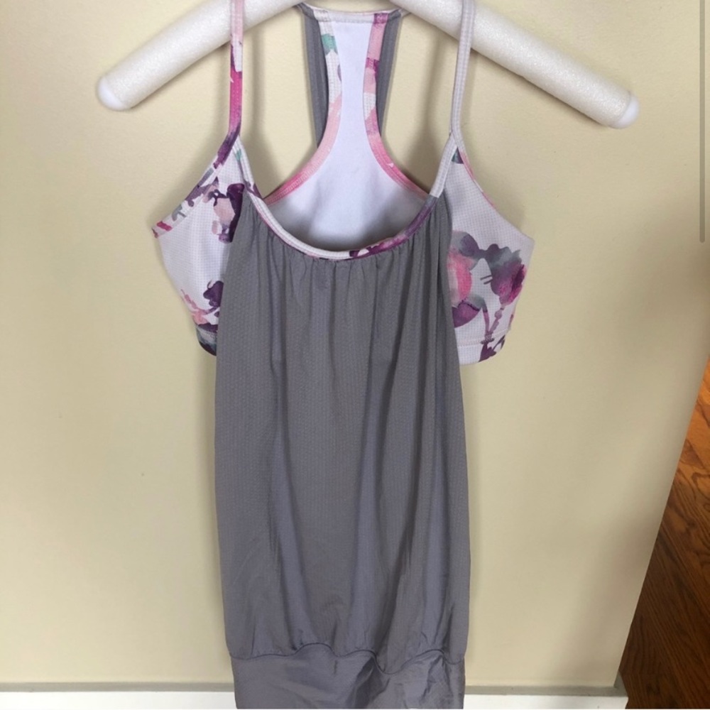 Sz 4 Lululemon No Limits tank, HTF floral/gray